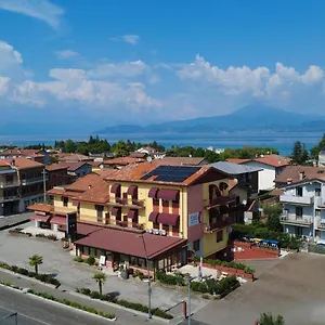 Primavera Peschiera del Garda