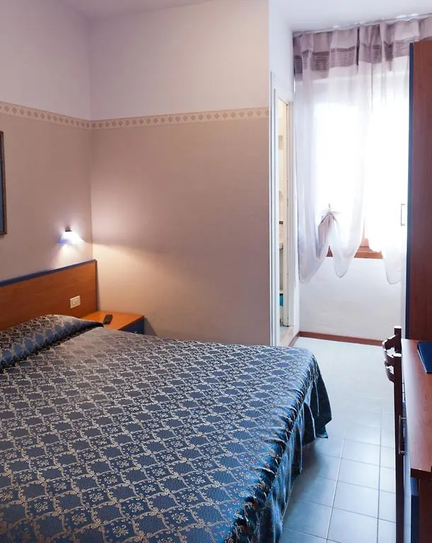 Albergo Marsari Peschiera del Garda 0*,